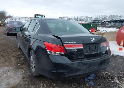 2015 Honda Cr-V Ex z USA, uszkodzony, nr VIN 2HKRM4H50FH696891